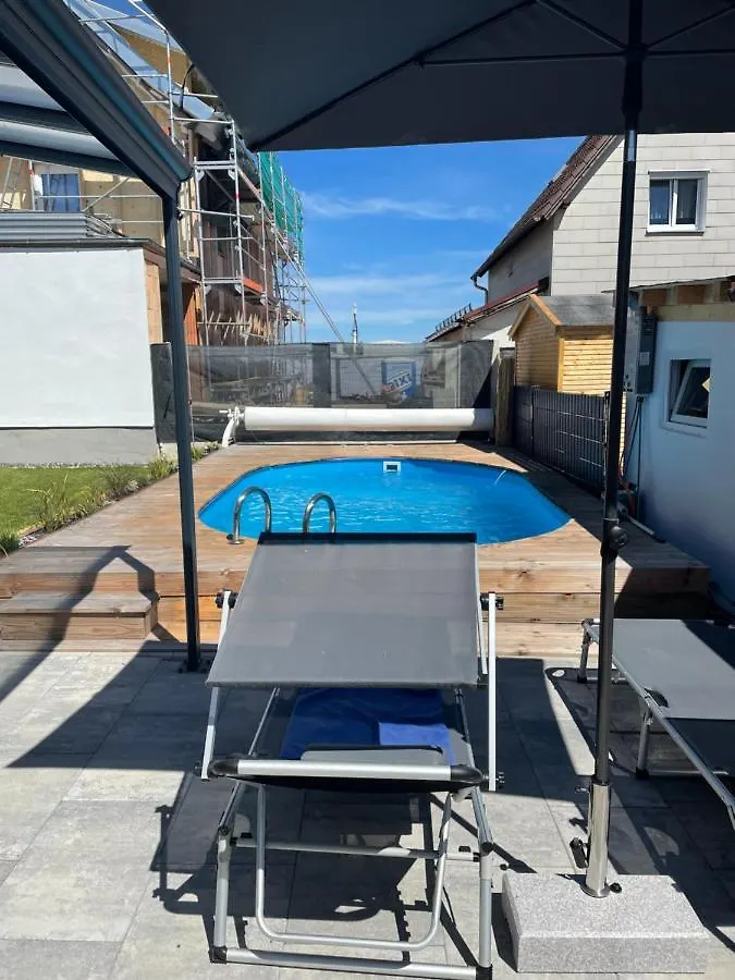 #2 Grosses Zimmer Mit Pool Und Garten Memmingen Deutschland