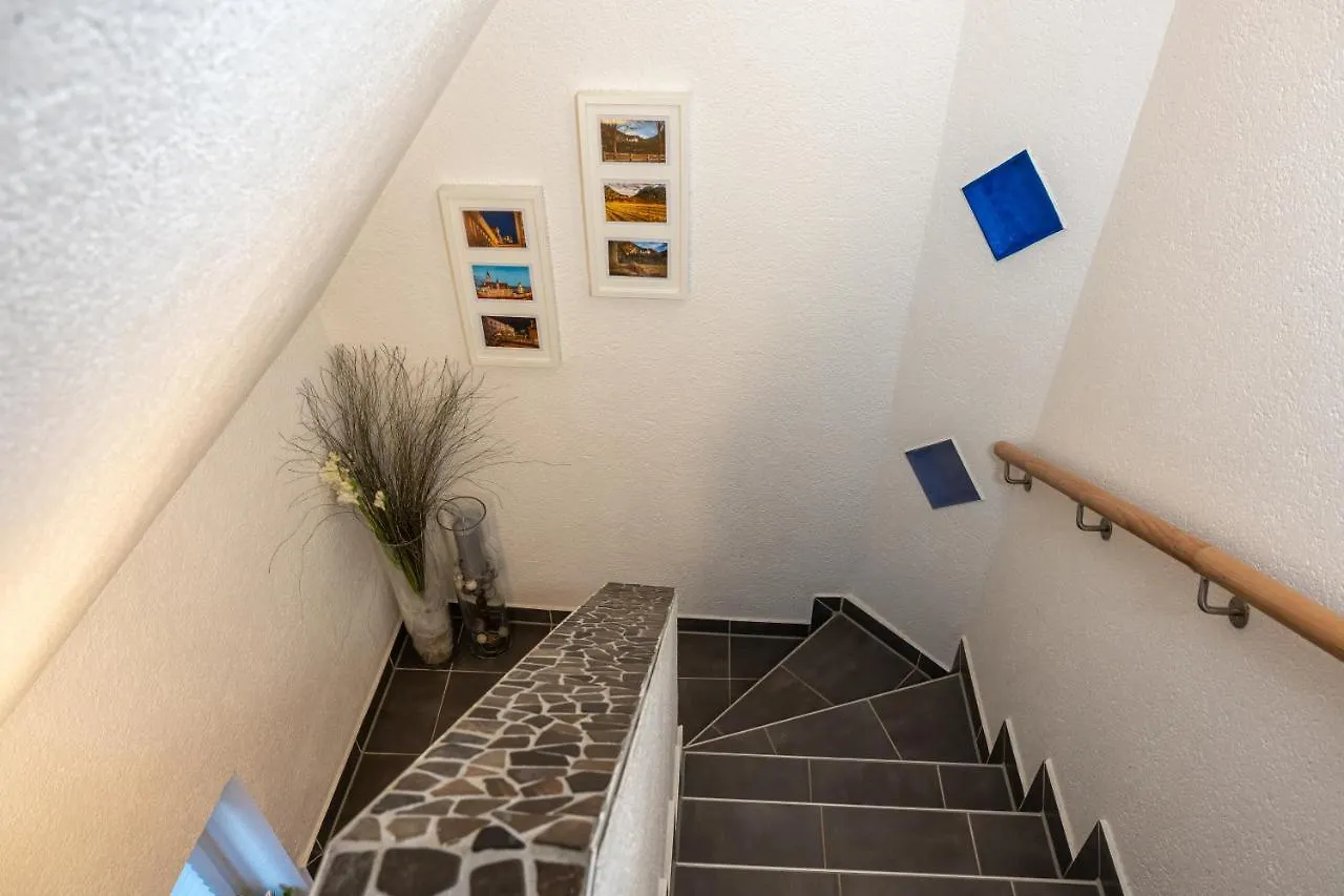 #2 Grosses Zimmer Mit Pool Und Garten Memmingen
