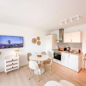 Thesunset Club - Ii - Kueche - Balkon - Parken Apartment